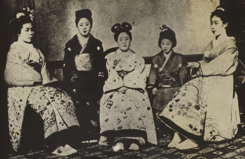 su-tiet-Iwakura-1 su-tiet-Iwakura-1